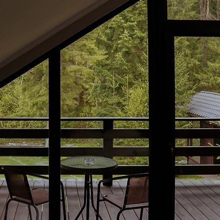 Berghaus Bukovel Villa Exterior foto