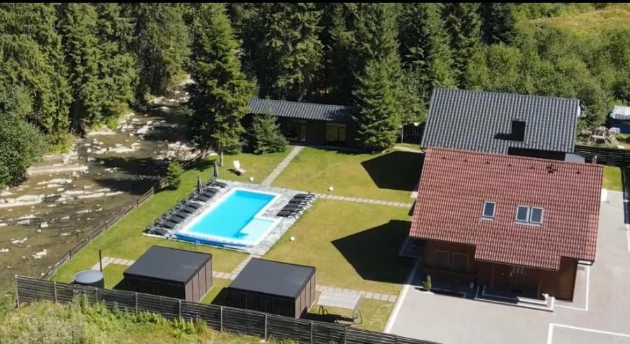 Berghaus Bukovel Villa Exterior foto