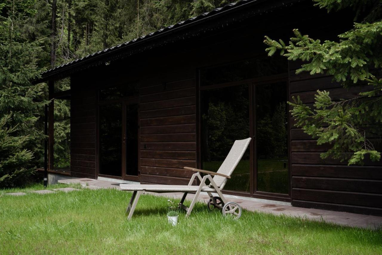 Berghaus Bukovel Villa Exterior foto