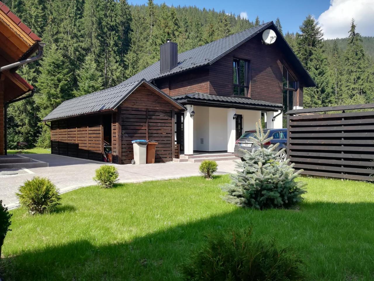 Berghaus Bukovel Villa Exterior foto
